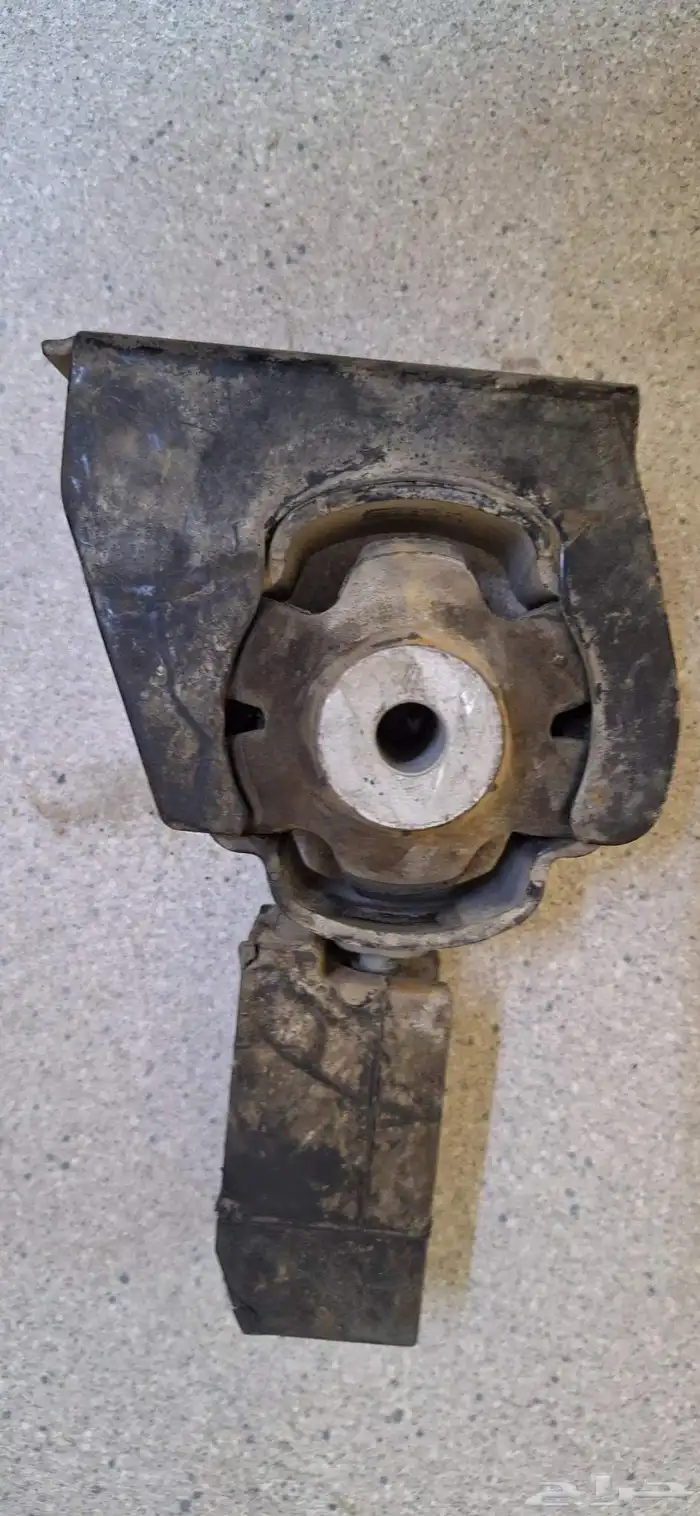 اغراض كورلا 2013 راديتر ومساعد يسار واسطب وطيس وكرسي ماكينه 9