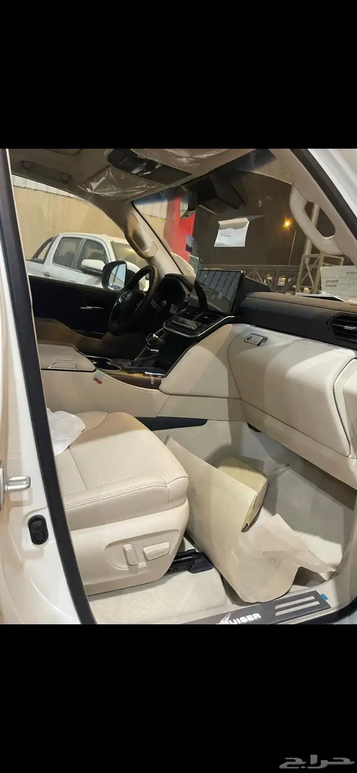 لاندكروزر جي اكس ار L4 سعودي بنزين 2025 6