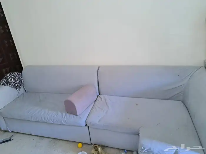 كنب صندوق بحالة جيدة 350  استاند بحاله جيدة 50 0