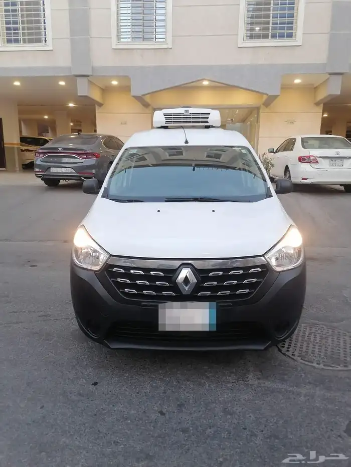 للبيع رينو دوكرفان ثلاحه الموديل 2021 بحالة ممتازة جدا 1