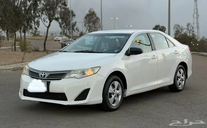 للبيع سيارة تويوتا كامري GL موديل 2013 0