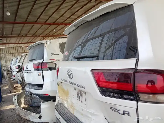 مرحبا بزباينا الكرام يوجد قطع لدينا بتشليح الحاير الرياض 4