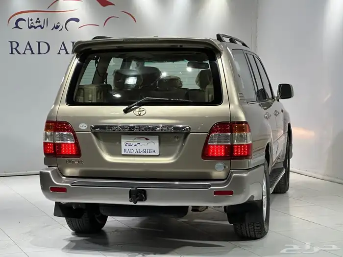 لاندكروزر GXR فل كامل 2006 4