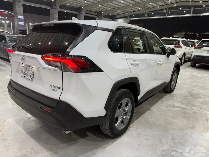 تويوتا راف فور 2024 4