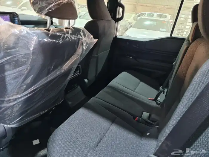 عرض آخر السنة تويوتا برادو فئة TXL1 6