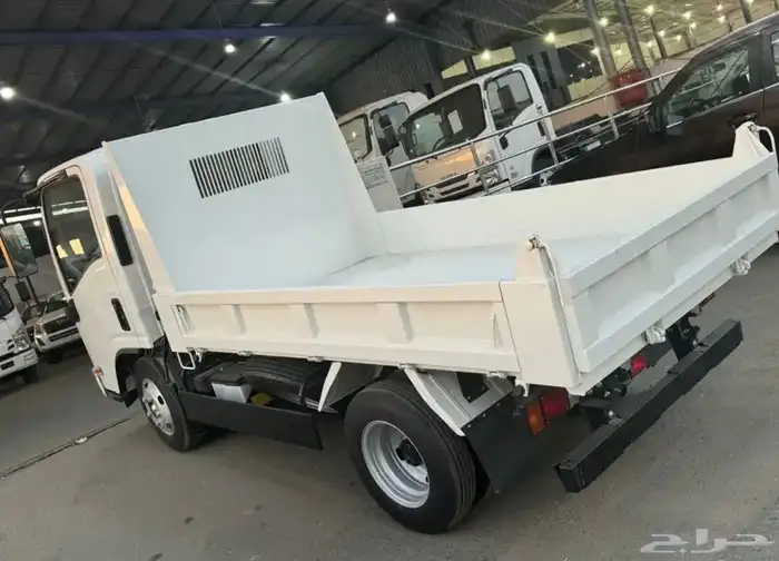 ايسوزو قلاب3طن 2025 2