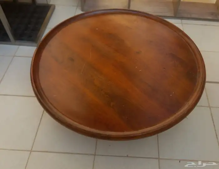 طاولت و تلفزيون قديم و بلازما وعفريته وفيش مكيف قديم وبلوف 3