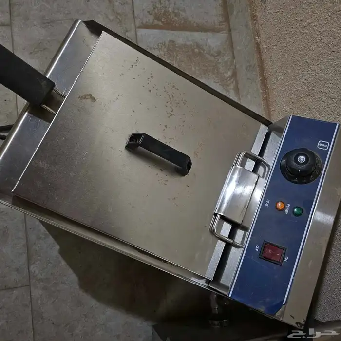 قلاية زيت كهربائية سعة 11 لتر مع صرف 0