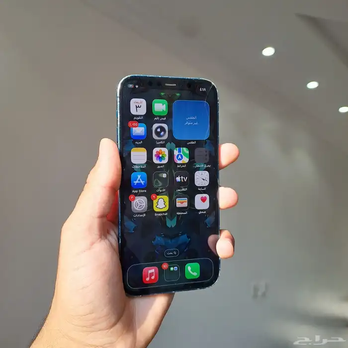 ايفون 12 العادي 4