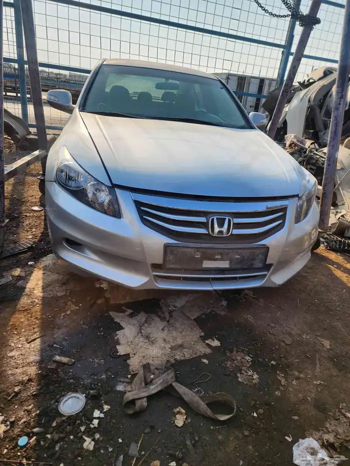 هوندا اكورد موديل 2012 تشليح قطع 17