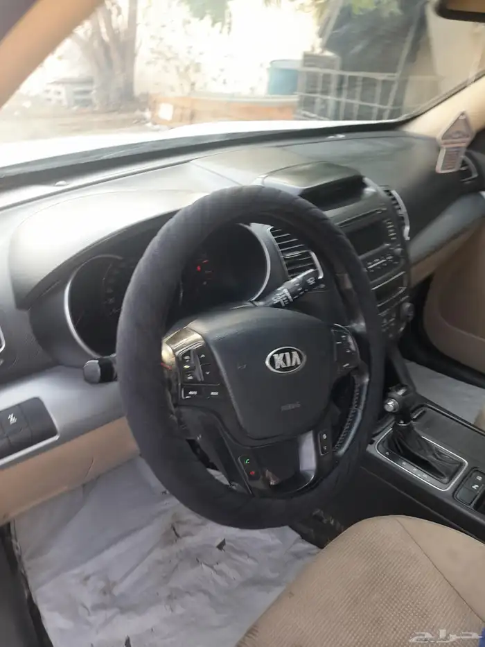 كيا سورينتو 2015 3