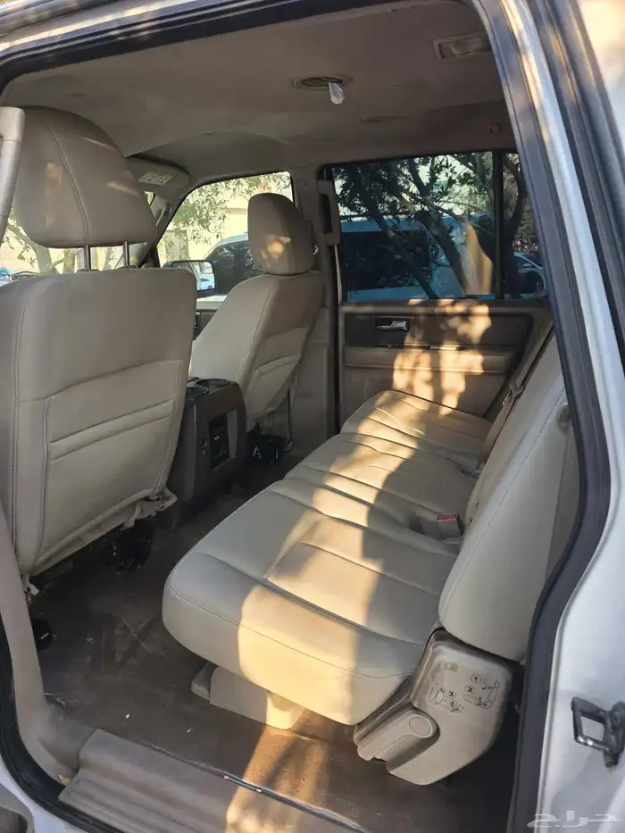 اكسبيدشن 2013 ماشي 292 الف ميل 7