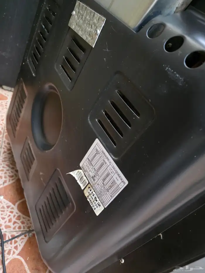 ثلاجه وبتقاز نظيفه استخدام قليل جدا 4