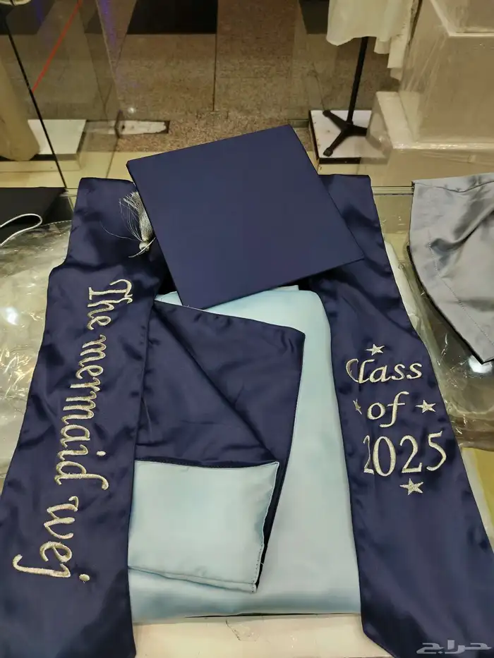 تفصيل عباية تخرج 2025 وشاح تخرج 2