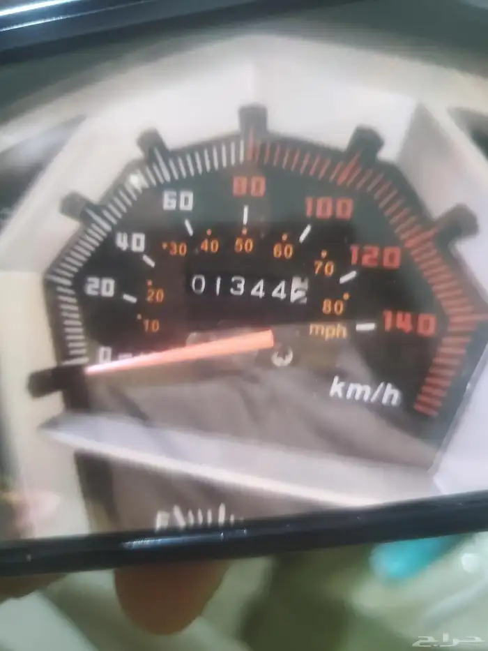 دباب للبيع ممشاه قليل وقابل لزياده اللون اسود بورقه جمركيه 2