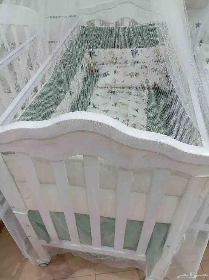 يوجدلديناالسره مولود جميع أنواع الأشكال والمقاسات بسعرالجمله 32