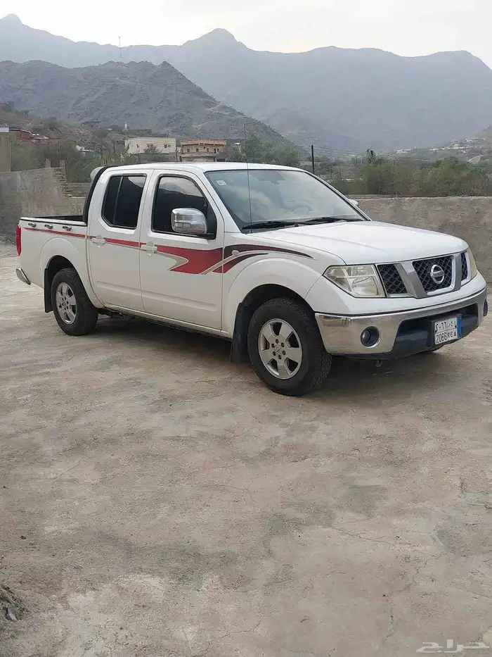 نيسان نافارا 2010 7