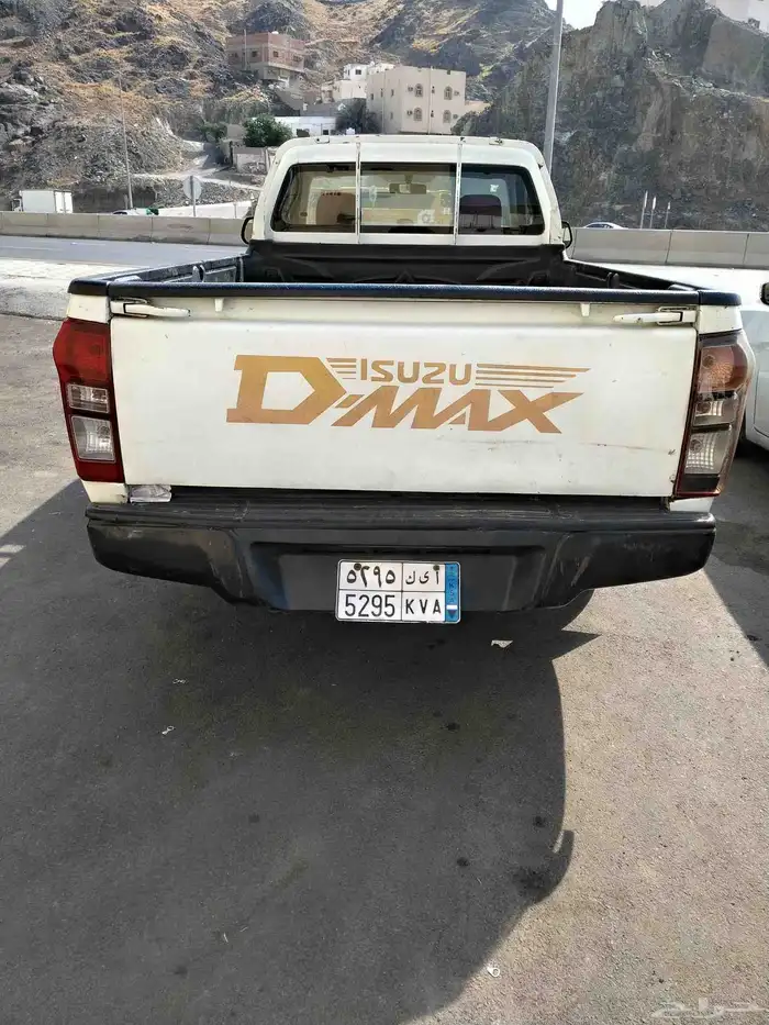 ايسوزو ديمكس 2014 5