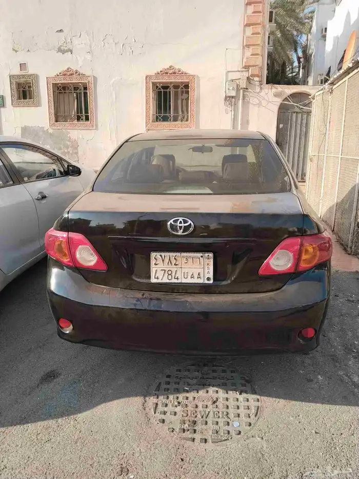 تيوتا كرولا 2008 مفحوصه و مجدده قير عادي ماكينه 100 و قير 1