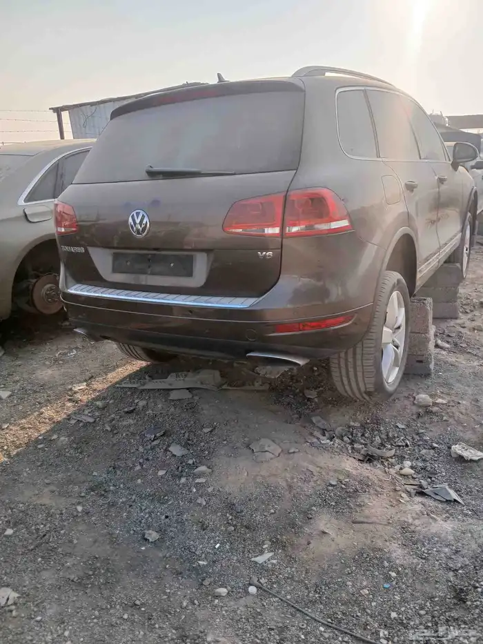 لدينا قطع اودي بورش طوارق لي الاستفسار هذ الرقم 5