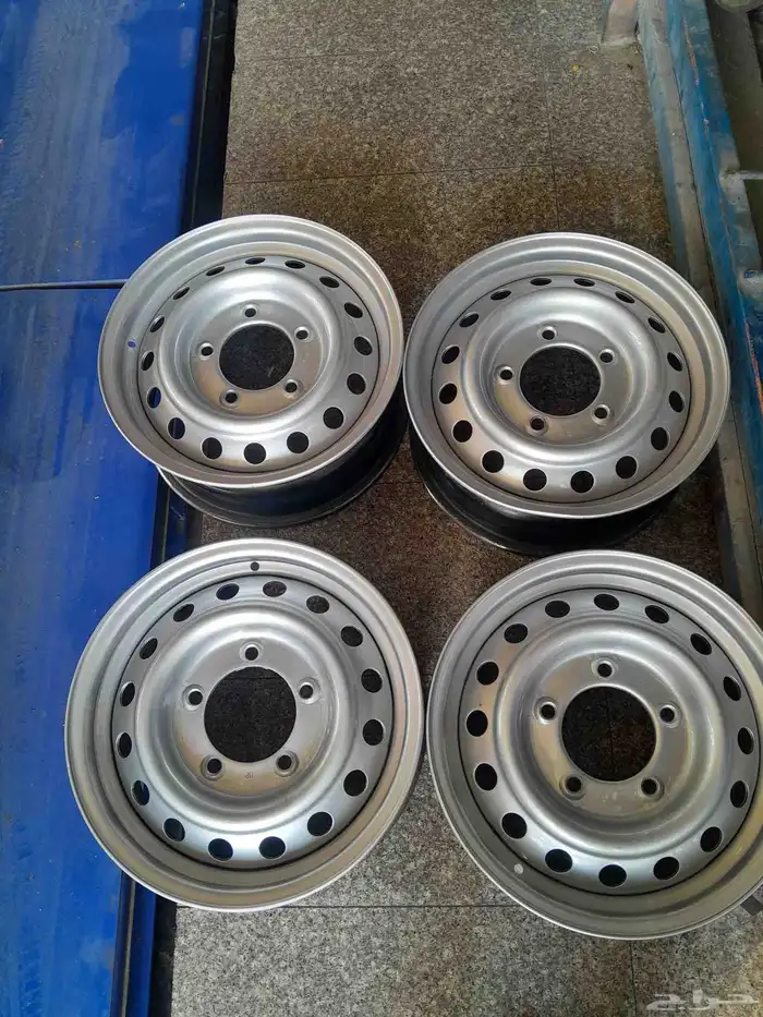 يتوفر لدينا جنوط هلل جيب اصلي وكاله مقاس 16 4