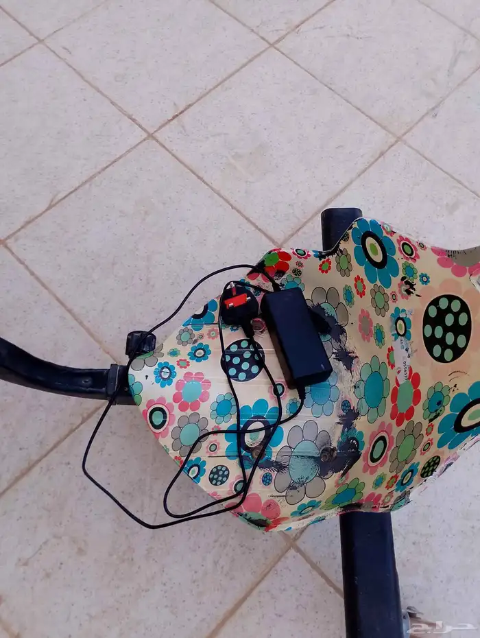 سلام عليكم سكوتر معه شاحن 36 فولت 1