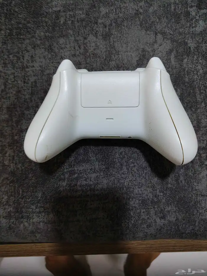 وحده تحكم Xbox series s اصليه مستخدمه 1