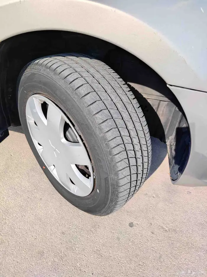 ميتسوبيشي جالنت Mitsubishi Galant ES 2007 8