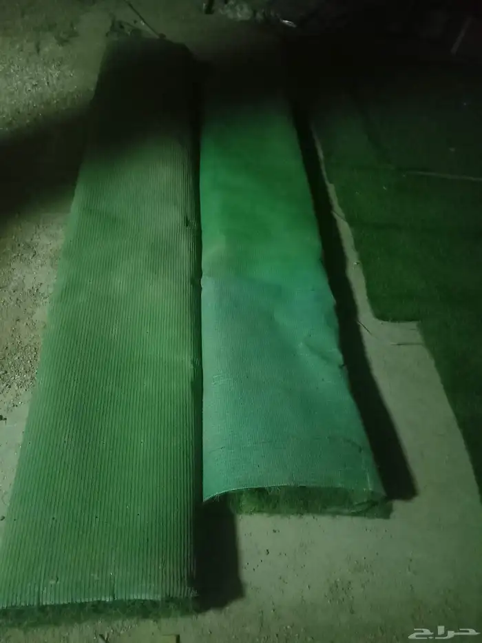 مجلس بسعر 100ريال فقط والفراش معه 3