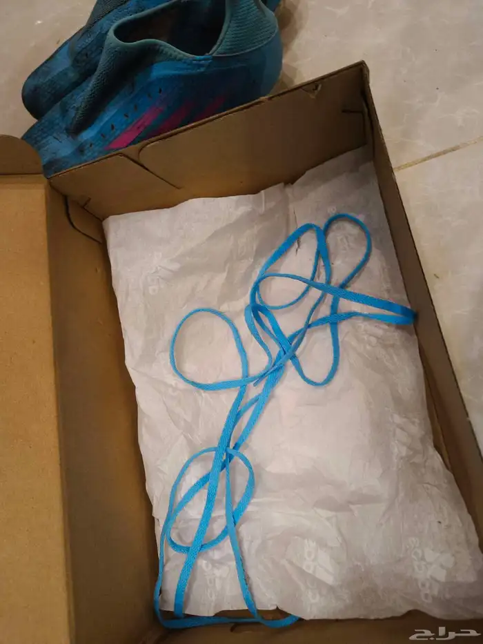 نعال اديداس اصليه ب270 لعبت بها 2 وضاقت علي مقاس 43 2