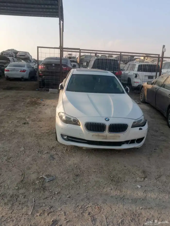 بي ام دبليو تشليح قطع غيار السيارات المستعمله 3