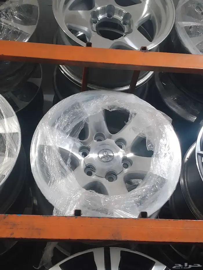 جنوط برادو موديل 2007 مقاس17 اصلي وكاله 1