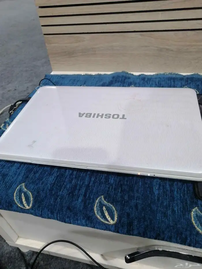 لاب توب توشيبا للبيع 4