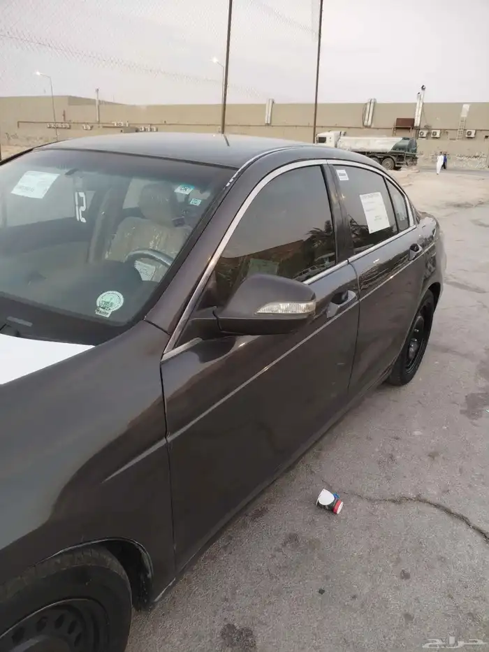 للييع أو للبدل هوندا اكورد مديل 2012 2