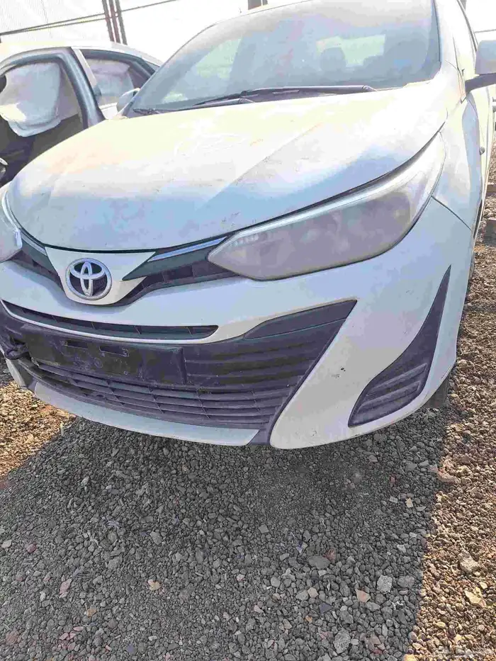 تويوتا يارس من 2018 الى 2022 4