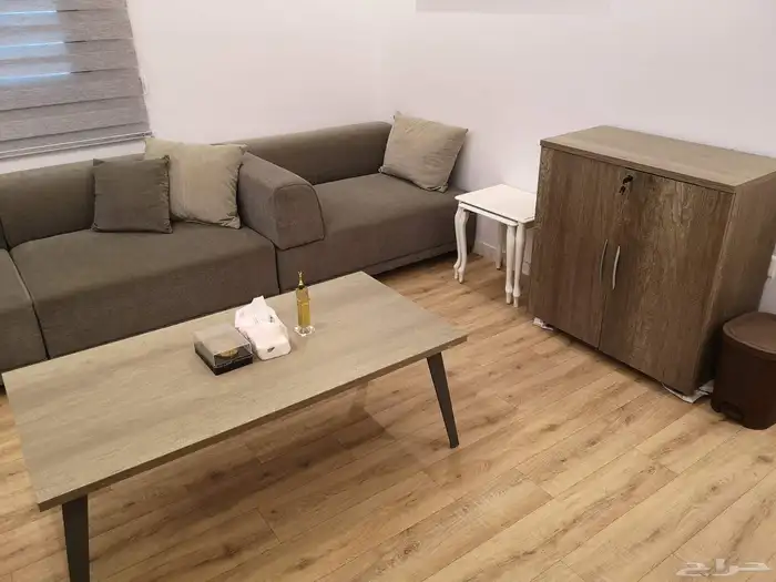 أثاث مكتبي شبه جديد 11