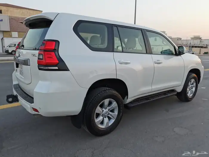 برادو موديل 2023 سته سلندر 6