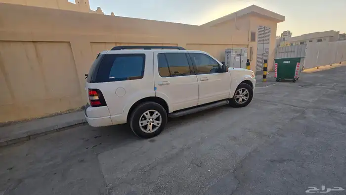 اكسبلورر 2010 1