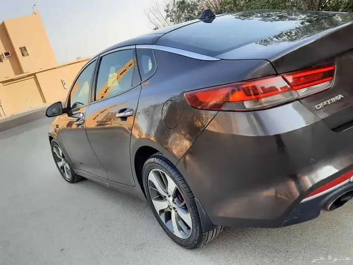 كيا اوبتما فل كامل 2017 GT 5