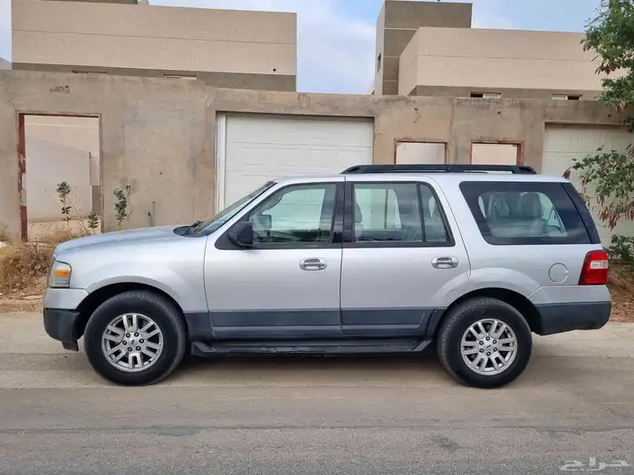 فورد اكسبديشن 2013 1