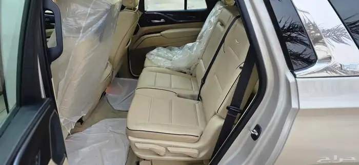 اسكاليد 2022 بلاتينيوم 25