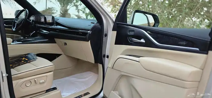 اسكاليد 2022 بلاتينيوم 31