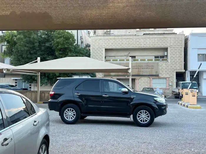 تويوتا فورتنر 2010 اتوماتيك 4