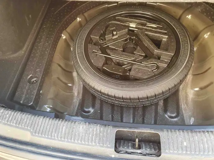 سياره MG5 وكاله موديل 2024 عداد 32الف 8