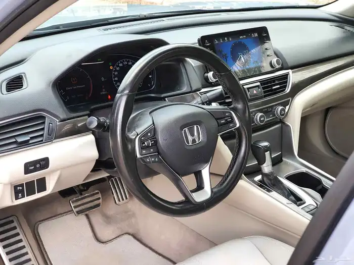 هوندا اكورد 2021 نص فل سعودي 13