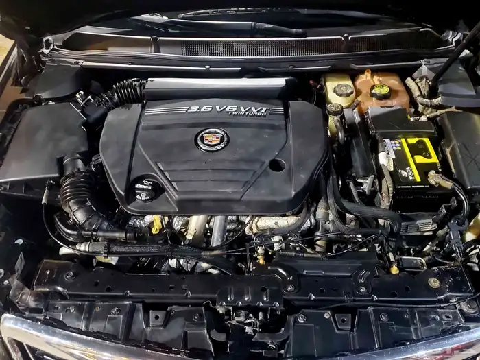 كاديلاك XTS4 14