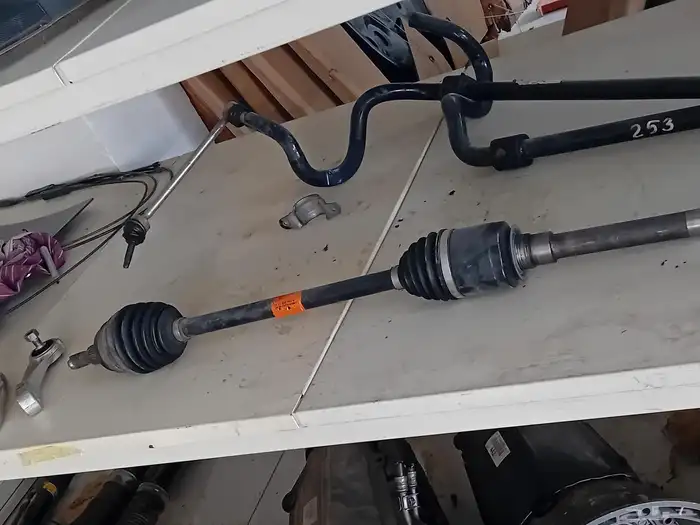 قطع غيار مرسيدس 5