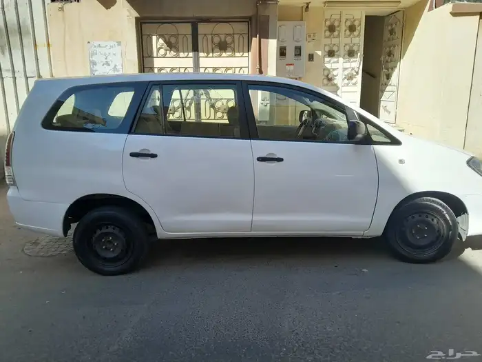 انوفا موديل 2011 1