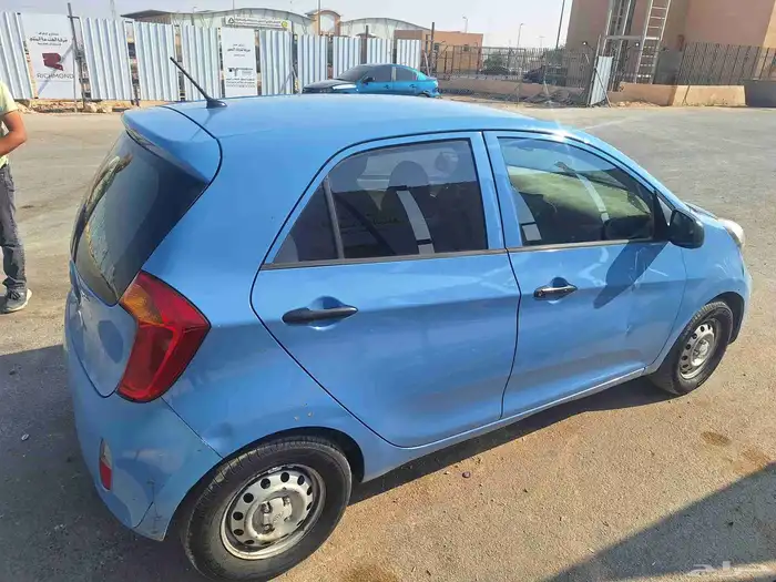 كيا بيكانتو 2013 3