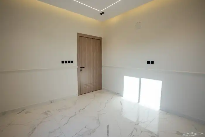 للبيع شقق دوبلكسيه الحي العاشر 1